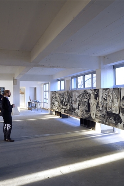 Visite de l’atelier, preparation de l’exposition Odyssée, 2016. Photo Bertrand Rieger.